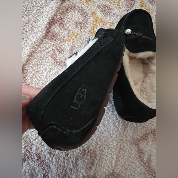 UGG Ansley Charm Slippers - with Swarovski charm in size 6 - Picture 10 of 12